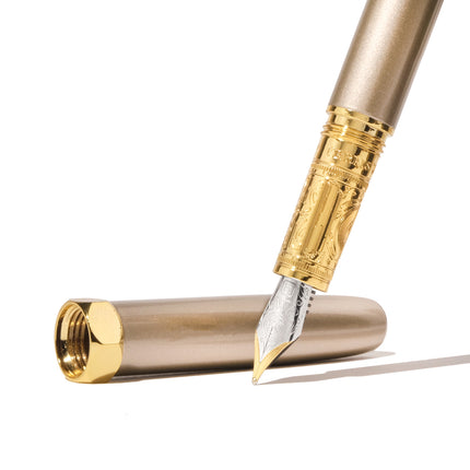 Ferris Wheel Press Fountain Pen Bijou - Captain Earl Greyson