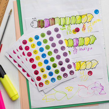 Avery Merit Stickers Mini Smiley Face Round 13mm - Pack of 800