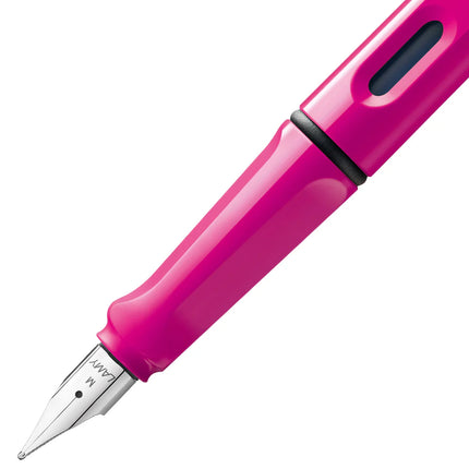 Lamy Safari Fountain Pen - Pink Medium