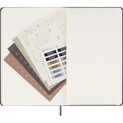 Moleskine Diary Undated -  Hard Cover - Weekly + Notes - Large Black